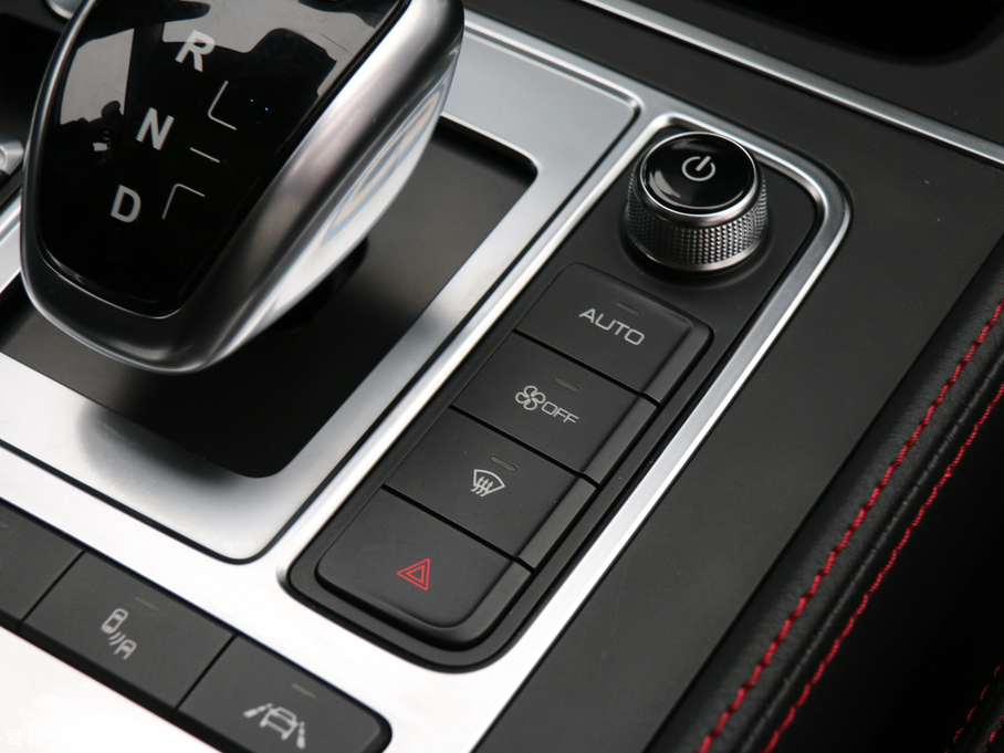 2018Դ DM 2.0T (q)(lin)(chung) 7 V