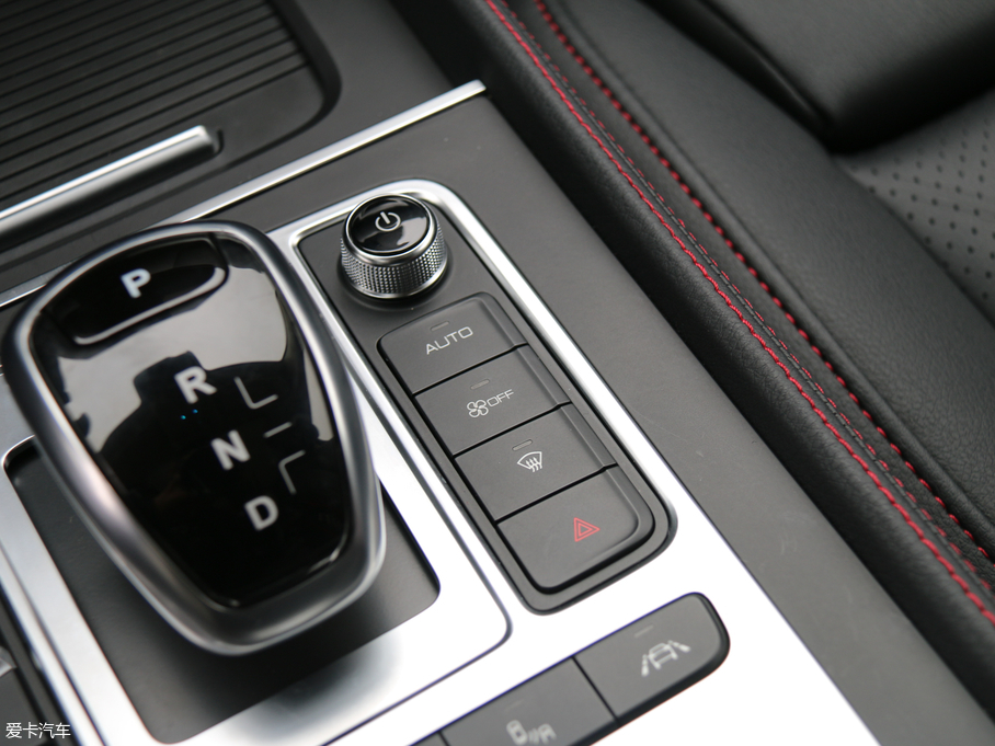 2018Դ DM 2.0T  7 V