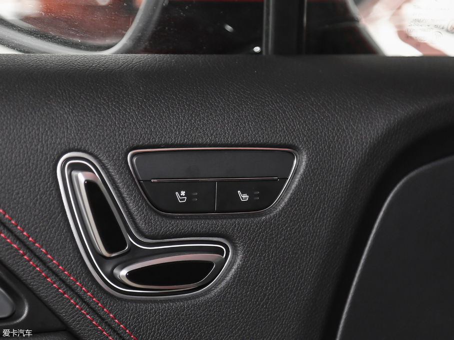 2018Դ DM 2.0T  7 V