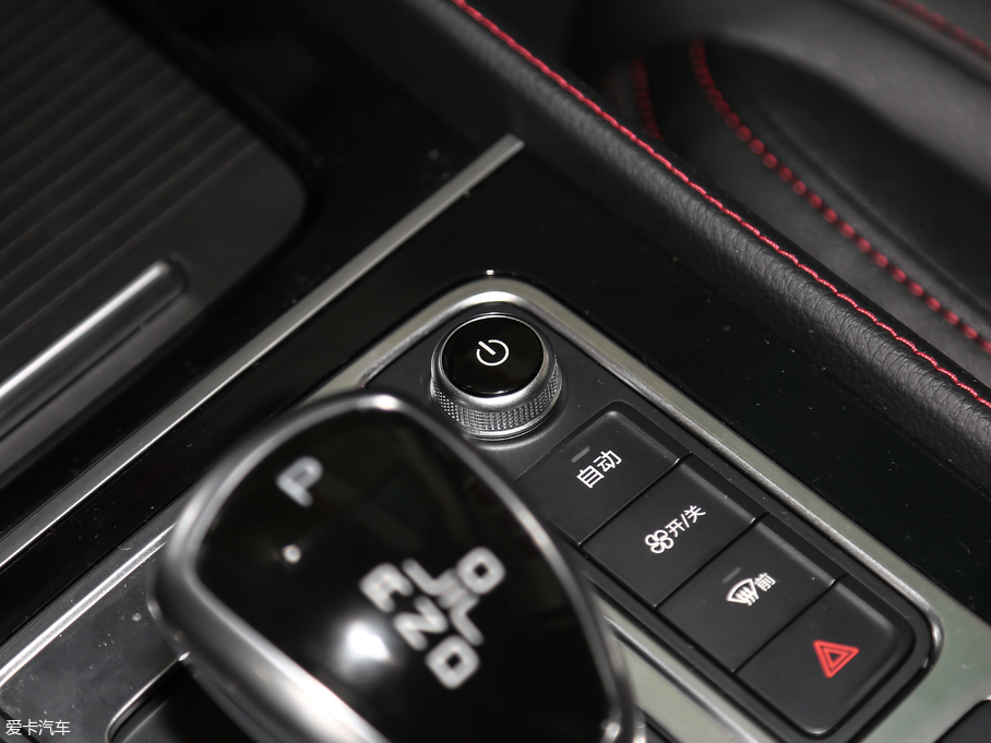 2018Դ DM 2.0T  7 V