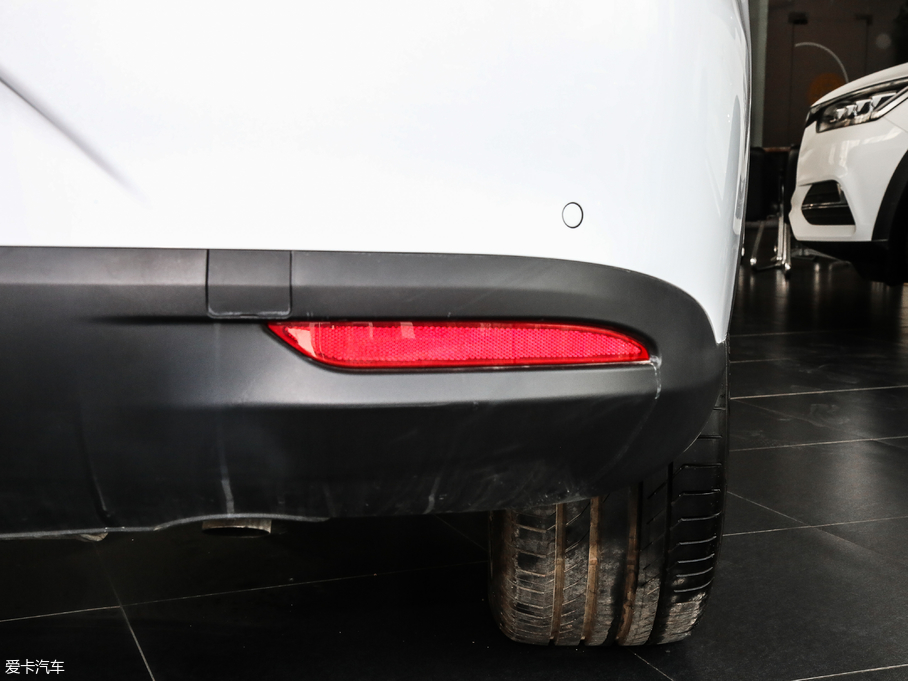 2018Դ DM 2.0T (q)(lin)(chung) 7 V