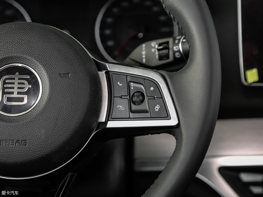 2018Դ DM 2.0T (q)(lin)(chung) 7 V