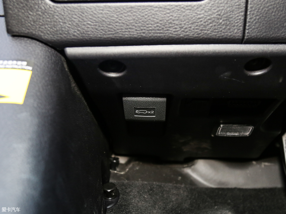 2018Դ DM 2.0T  7 V