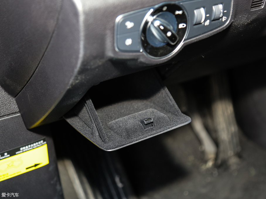 2018Դ DM 2.0T (lin)(chung) 7 V