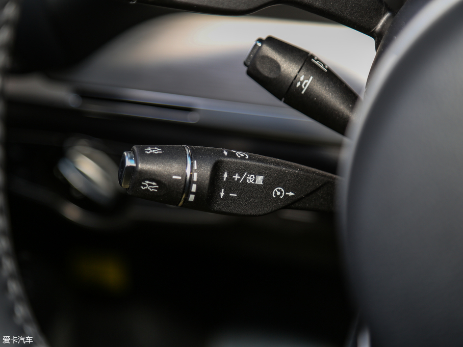 2018Դ DM 2.0T  7 V