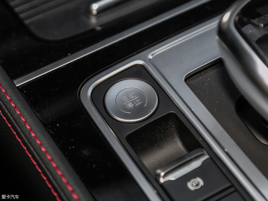 2018Դ DM 2.0T  7 V