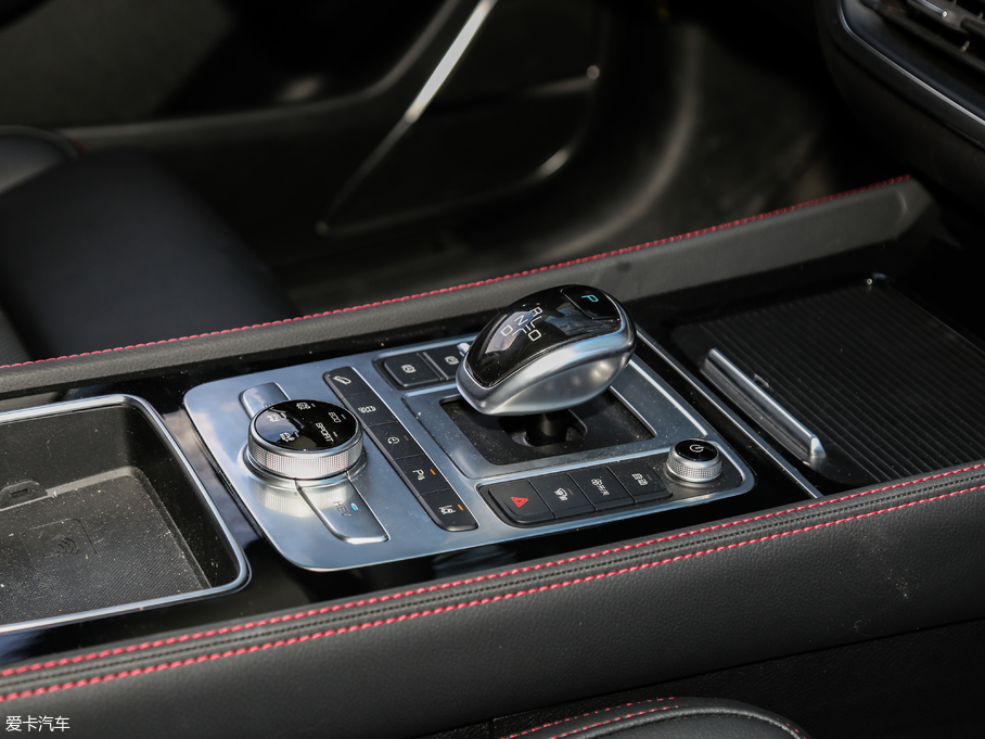 2018Դ DM 2.0T  7 V