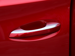 2018DM 2.0T  7 V ^