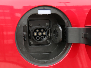 2018DM 2.0T  7 V ^