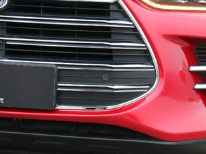 2018DM 2.0T  7 V ^