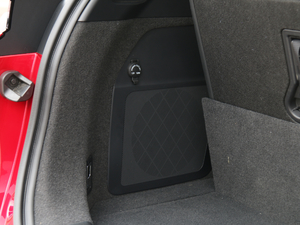 2018DM 2.0T (q)(lin)(chung) 7 V g