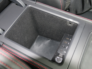 2018DM 2.0T (q)(lin)(chung) 7 V g