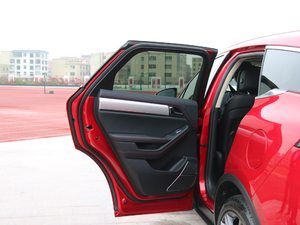 2018DM 2.0T  7 V ܇T