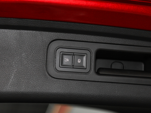 2018DM 2.0T (q)(lin)(chung) 7 V g