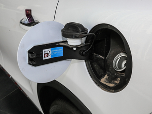 2018DM 2.0T  7 V ^