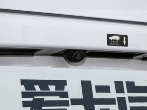 2018DM 2.0T  7 V ^