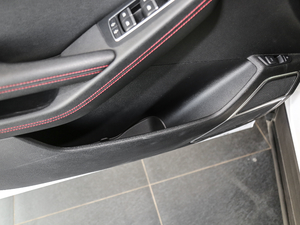 2018DM 2.0T  7 V ǰTg