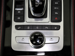 2018DM 2.0T  7 V п؅^