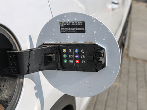 2018DM 2.0T I 7 V ^