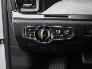 2018DM 2.0T I 7 V п؅^