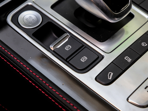 2018DM 2.0T I 7 V v܇Ƅ