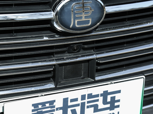 2018DM 2.0T  7 V ^