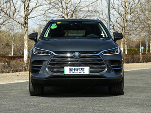 2018DM 2.0T  7 V ^