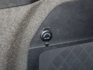 2018DM 2.0T (q)(lin)(chung) 7 V g