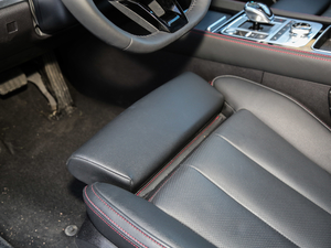 2018DM 2.0T  7 V g