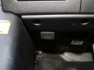 2018DM 2.0T  7 V g