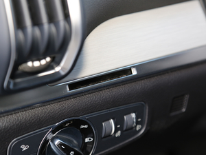 2018DM 2.0T  7 V g