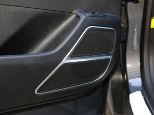 2018DM 2.0T  7 V g