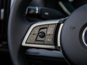 2018DM 2.0T  7 V п؅^