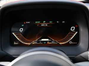 2018DM 2.0T  7 V п؅^