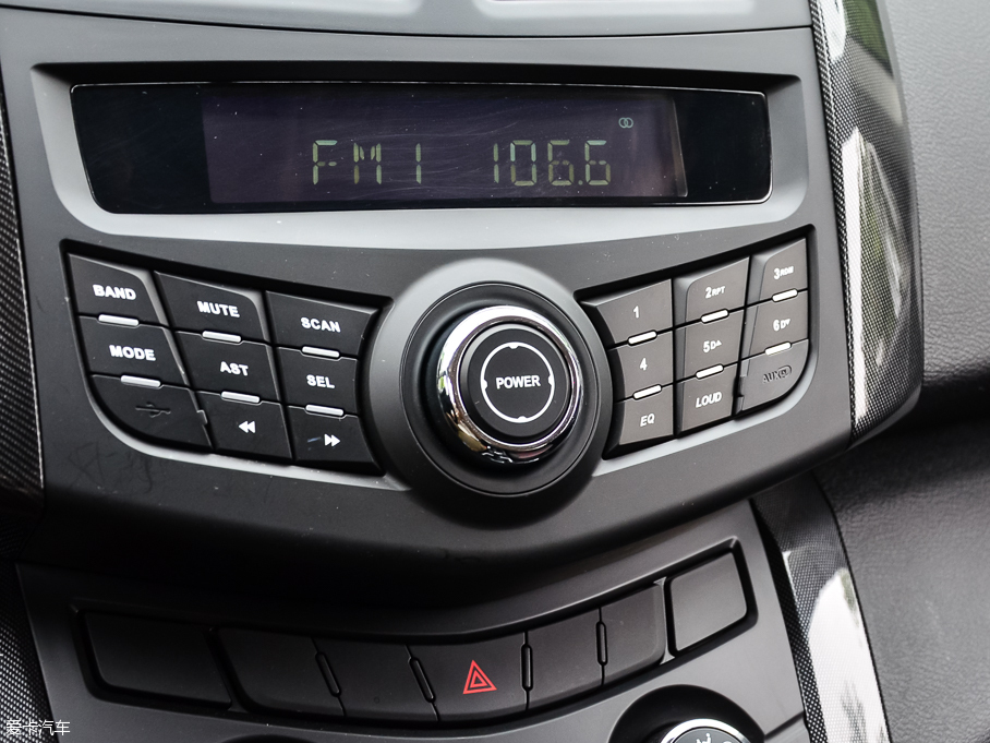 2015���U�T7 2.8T ���͸߉���܉������F�˜��S���