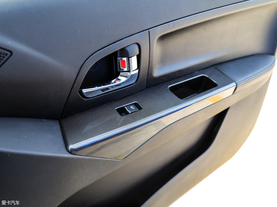 2015UT7 2.8T ͸߉܉FLS