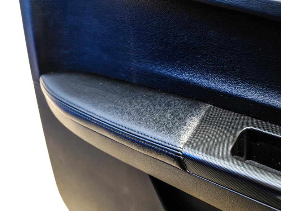 2015UT7 2.8T ͸߉܉(q)FLS