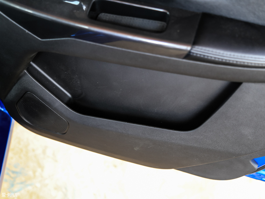 2015UT7 2.8T ͸߉܉FLS