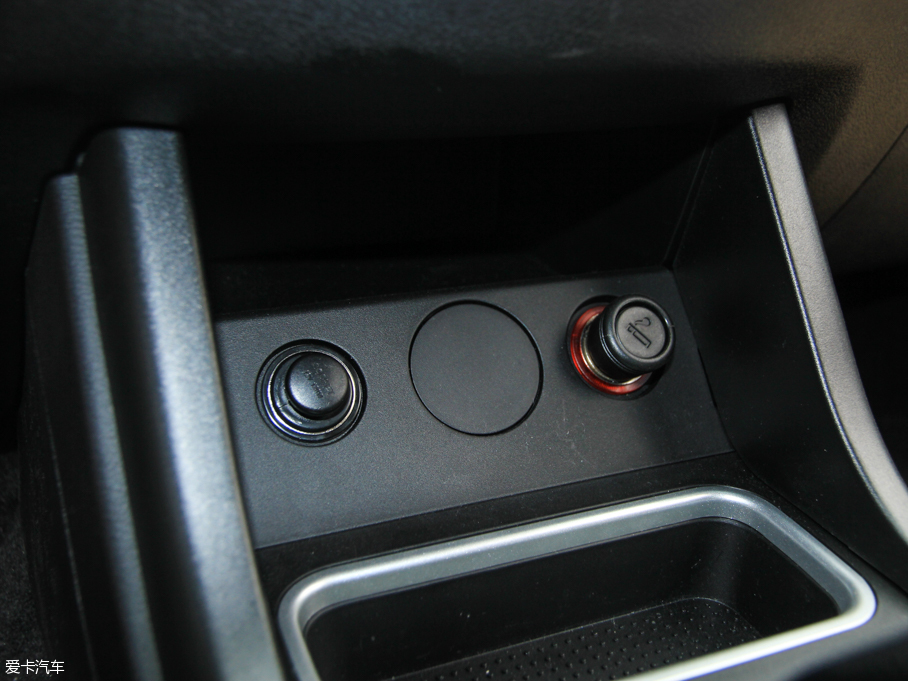 2016UT7 2.8T (q)Ş L(zhng)SJE493ZLQ4E