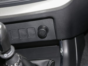 20211.8T (q)Ӣ п؅^(q)