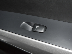 20211.8T 򌾫Ӣ п؅^