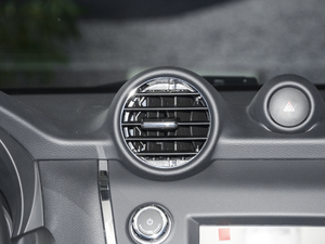 20211.8T 򌾫Ӣ п؅^