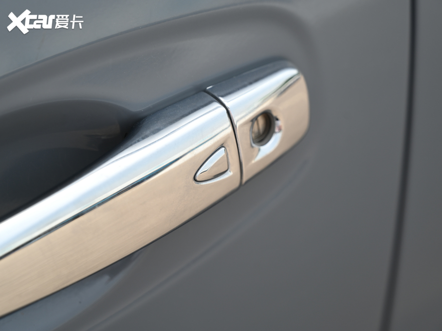 2022���J�U7 2.3T �Ԅ������Ş�� ����