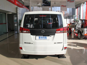 2014款1.5L 手动标准版 7座 国V 正后	