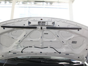 2014款1.5L 手动标准版 7座 国V 其它