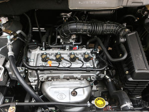 2016款1.5L 手动豪华型 7座 其它