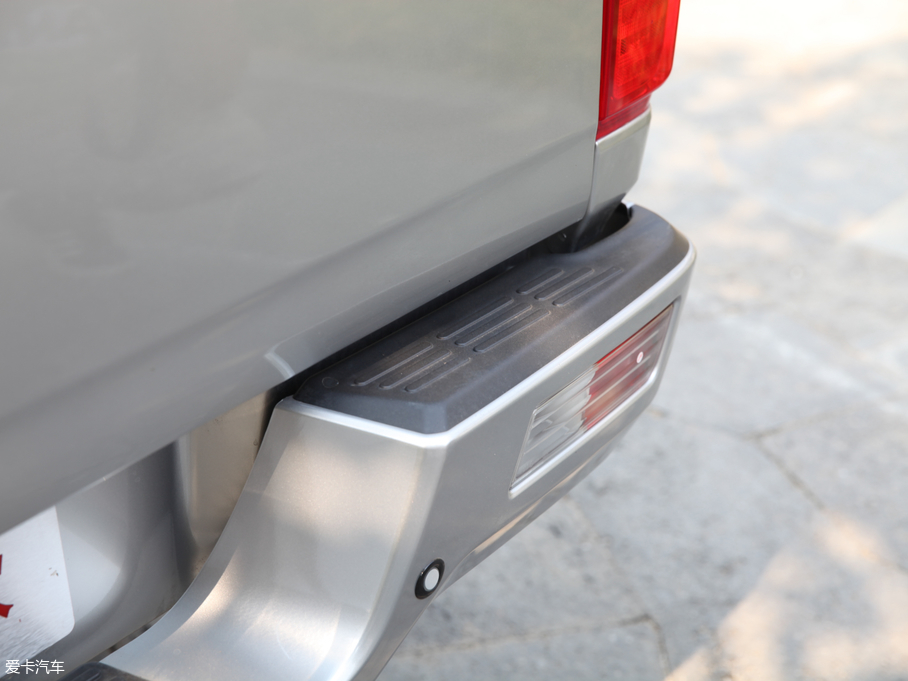 2018���J�U 2.5T ���������A�� �L؛��