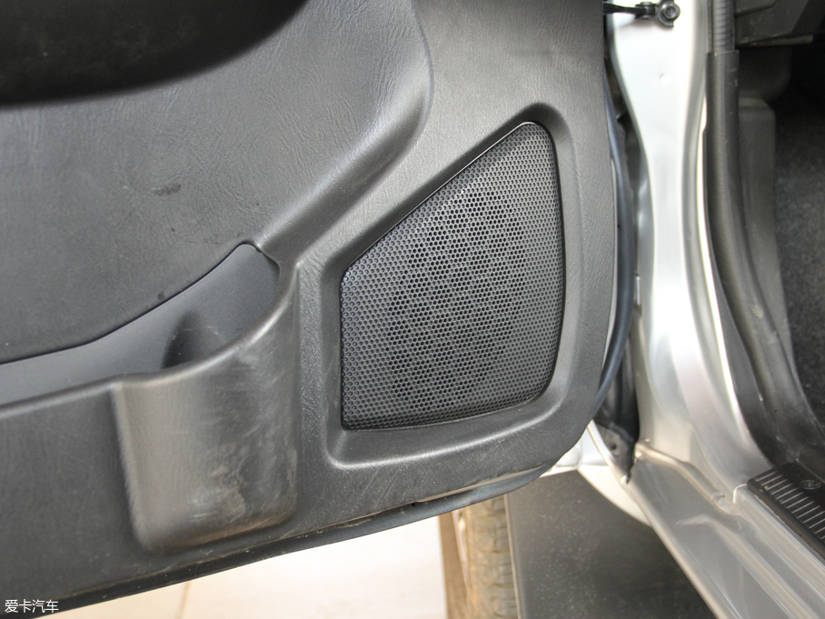 2018���J�U 2.5T ���������A�� �L؛��