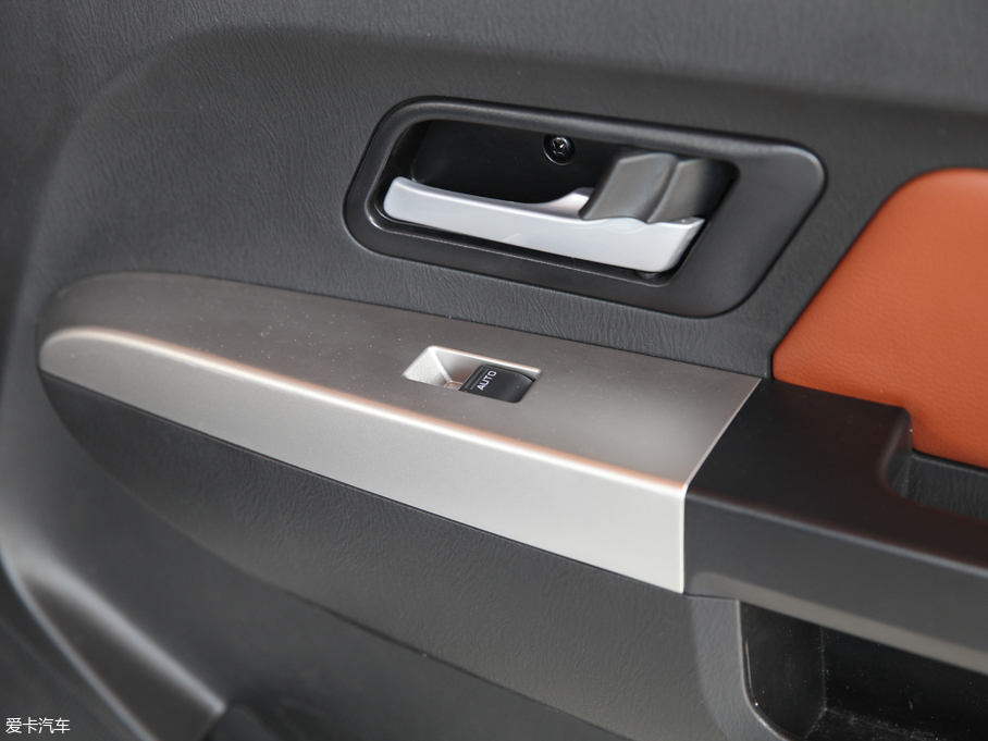 2018���J�U 2.5T �������(q��)���A�� �L؛��