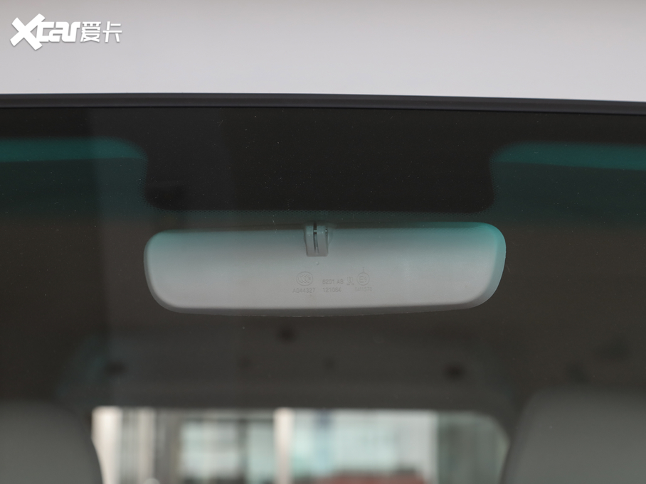 2021��{S 1.6L ؔ��������{���܇ ��VI